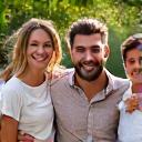 Famille heureuse pendant une séance photo